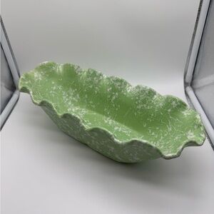 Vintage Shawnee 2505 Green Splatter Ruffle Top Planter Made In USA